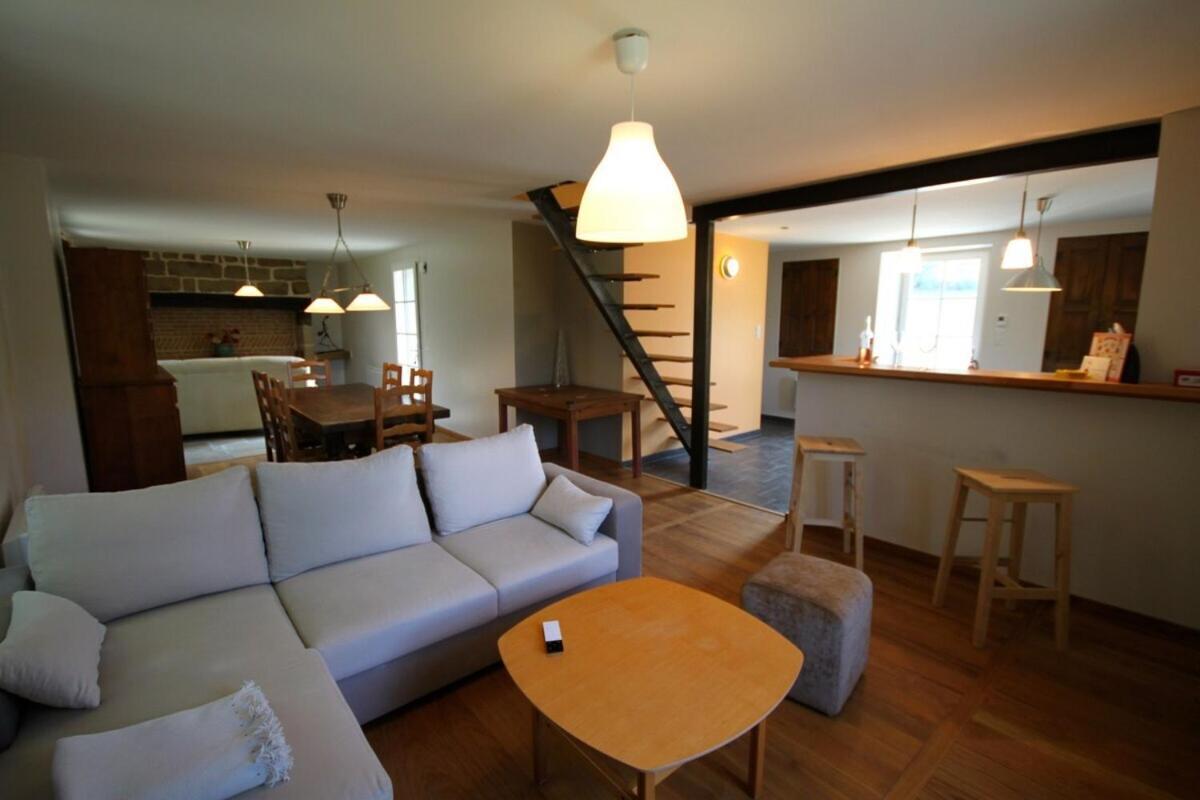 Maison De Vacances A Lissac-Sur-Couze Lissac-sur-Couze Exterior foto