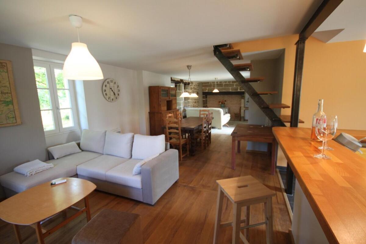 Maison De Vacances A Lissac-Sur-Couze Lissac-sur-Couze Exterior foto